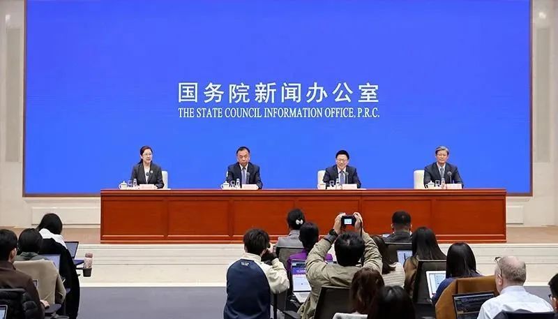 三部門(mén)談近期投資、財(cái)政、金融等政策情況，信息量很大→